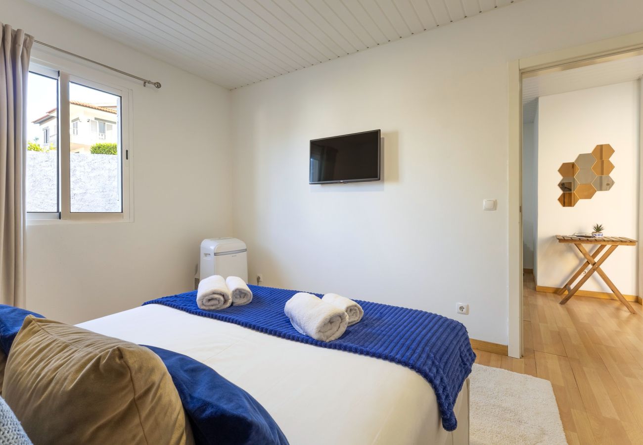 Casa em Funchal - The Blue House by Zest&Guest