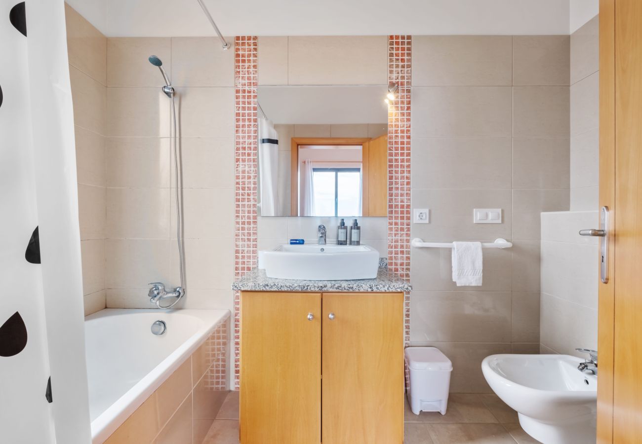 Casa em Ponta do Sol - Atlantic Ocean Breeze by Zest&Guest