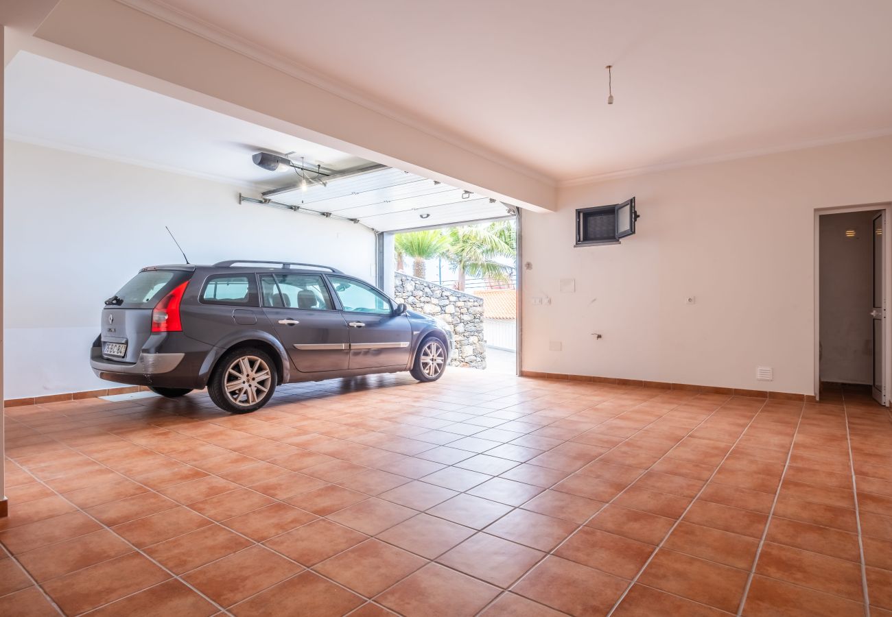Casa em Ponta do Sol - Atlantic Ocean Breeze by Zest&Guest