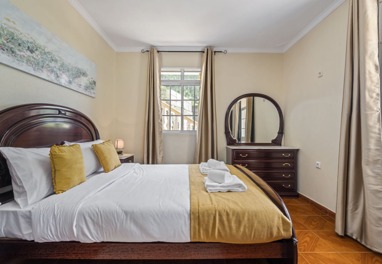Casa em Ribeira Brava - Valley Nest by Zest and Guest