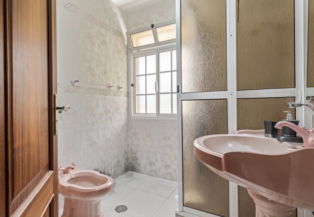 Casa em Ribeira Brava - Valley Nest by Zest and Guest