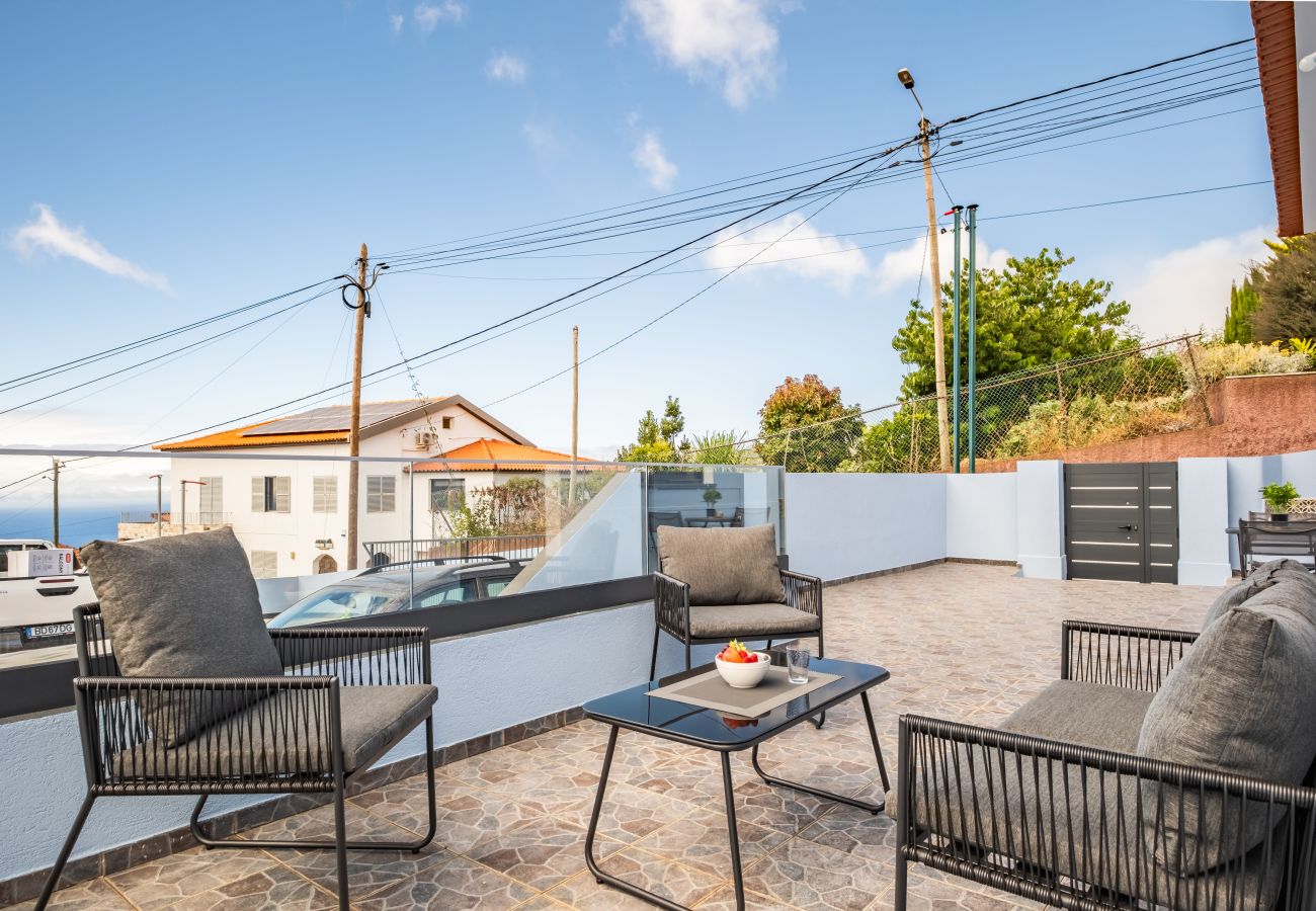 Apartamento em Calheta - Orinoco Sunset House I - Private Jacuzzi