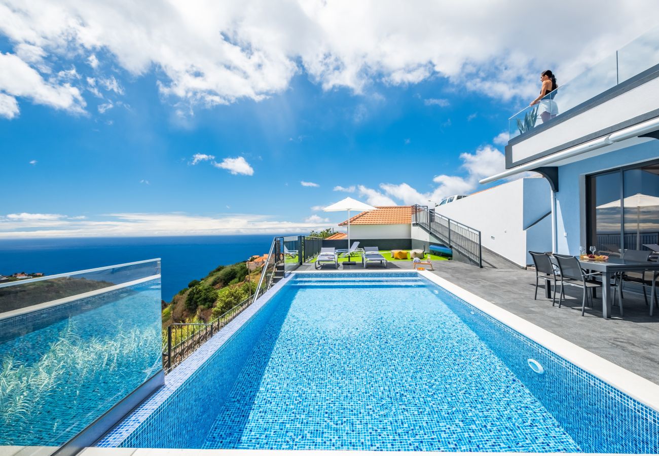 Apartamento em Calheta - Orinoco Sunset House II - Private Pool & Garden