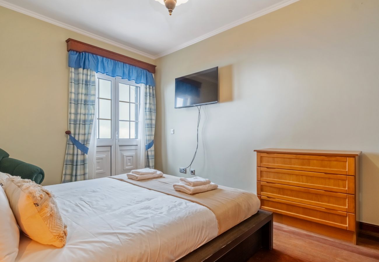 Apartamento em Câmara de Lobos - Ocean Hill View By Zest&Guest
