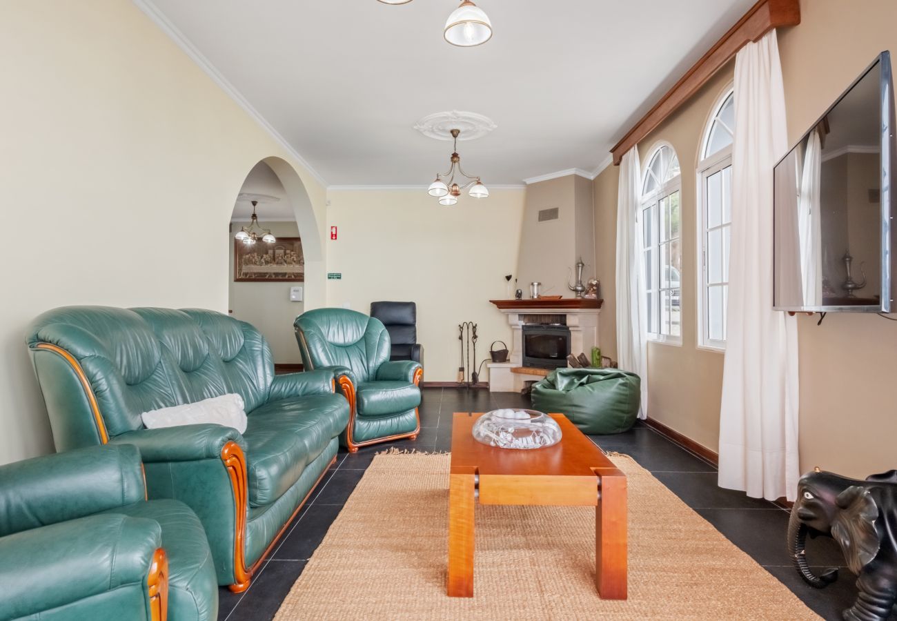 Apartamento em Câmara de Lobos - Ocean Hill View By Zest&Guest
