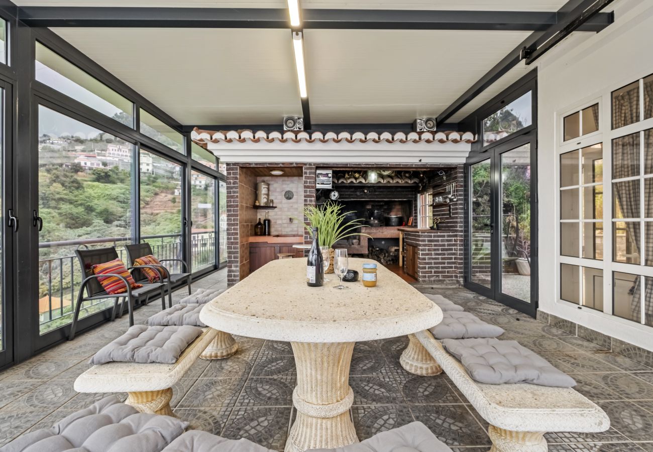 Apartamento em Câmara de Lobos - Ocean Hill View By Zest&Guest