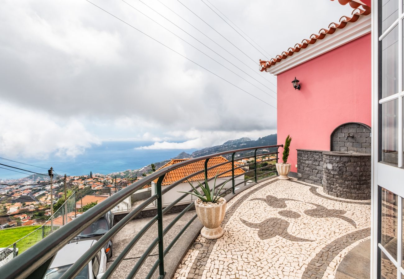 Apartamento em Câmara de Lobos - Ocean Hill View By Zest&Guest