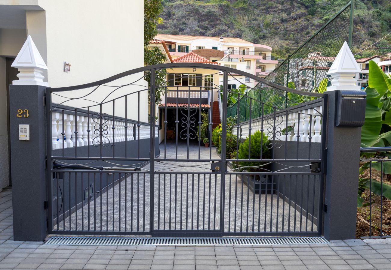Apartamento em Ribeira Brava - Santa Bárbara House by Zest&Guest
