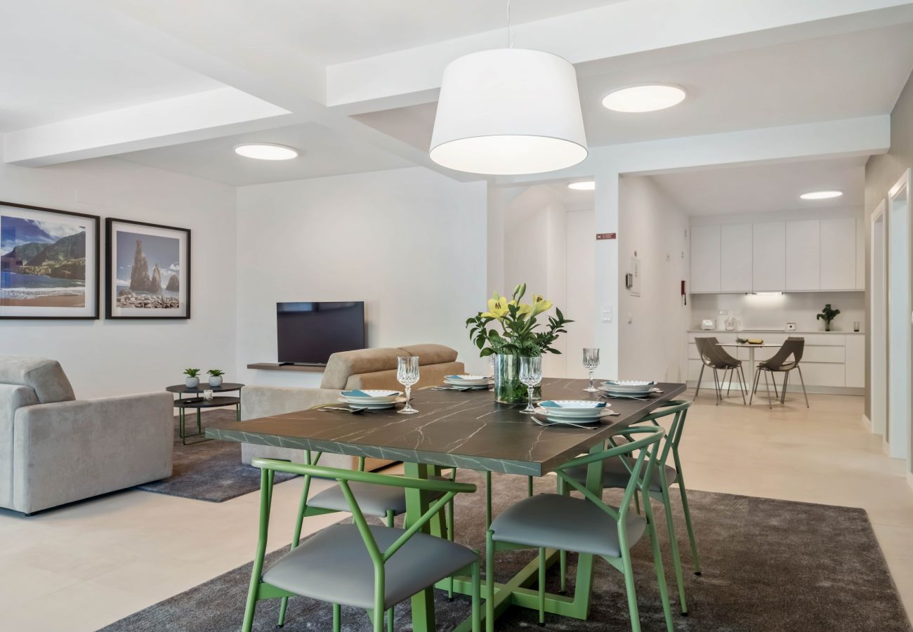 Villa in Ribeira Brava - Atlantic Pebble Villa