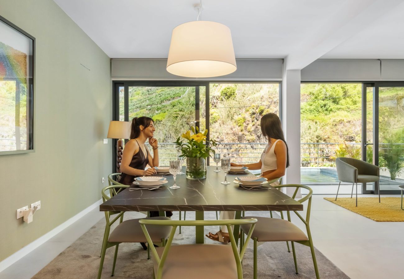 Villa in Ribeira Brava - Atlantic Pebble Villa