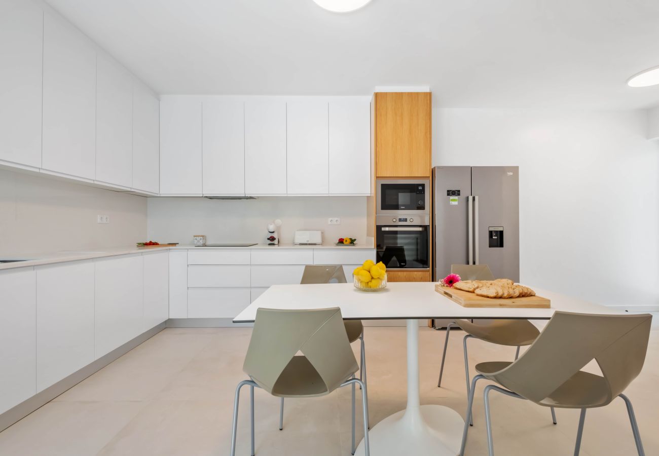 Villa in Ribeira Brava - Atlantic Pebble Villa