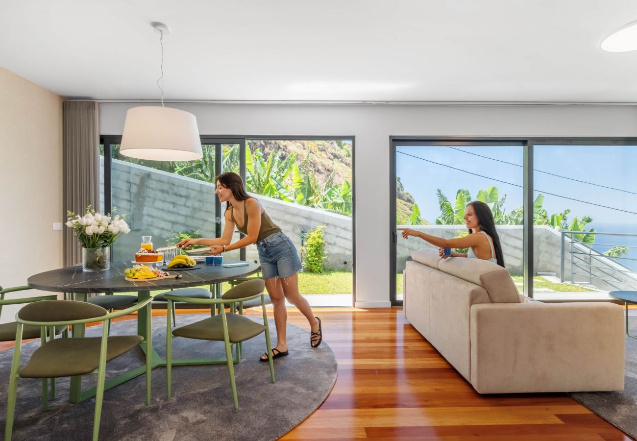 Villa in Ribeira Brava - Atlantic Pebble Villa
