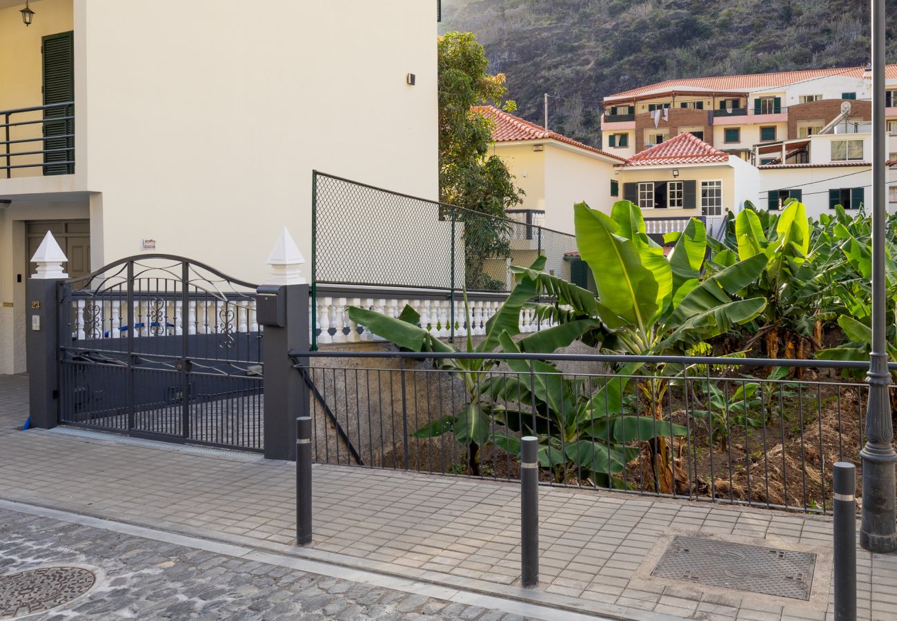 Apartment in Ribeira Brava - Santa Bárbara House by Zest&Guest