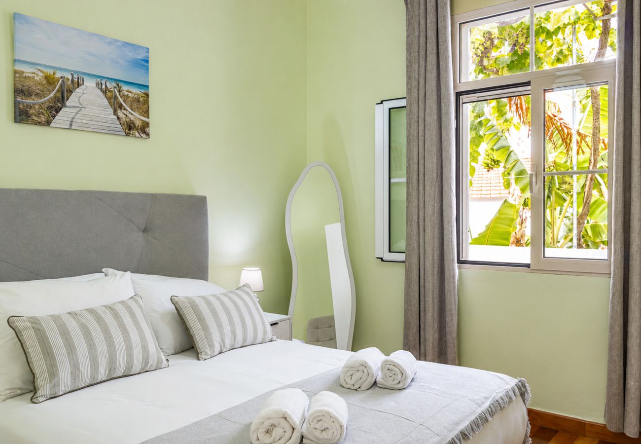 House in Funchal - Smile House by Zest and Guest