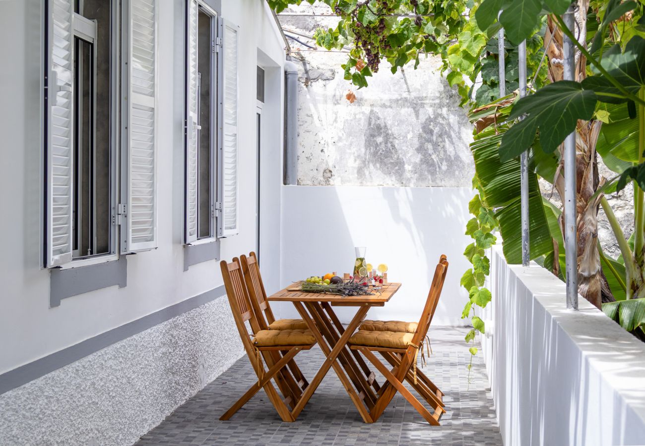 House in Funchal - Smile House by Zest and Guest
