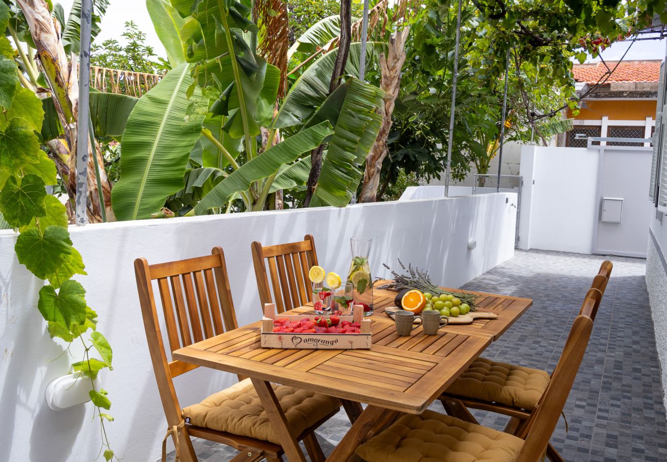 House in Funchal - Smile House by Zest and Guest